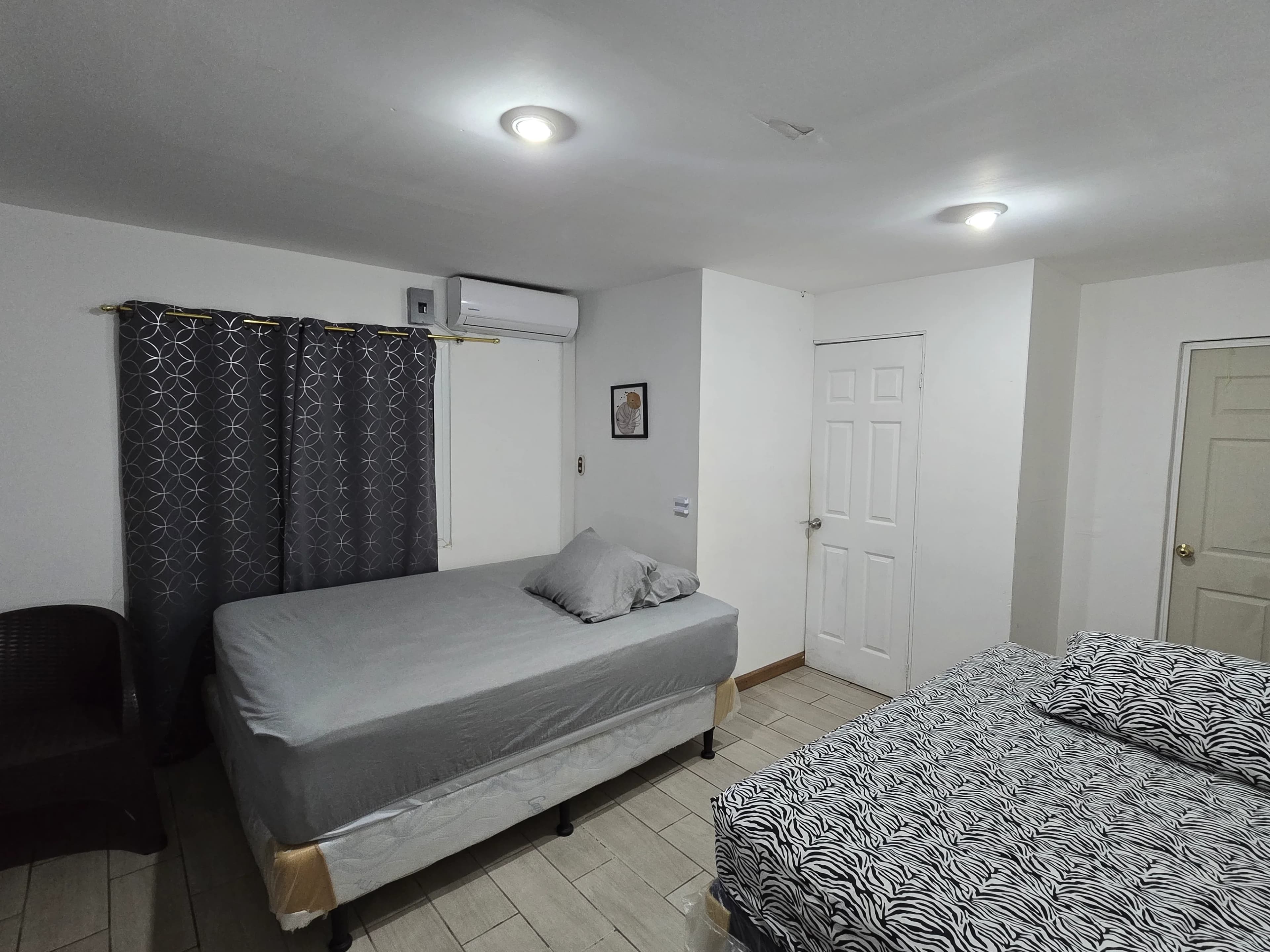 Habitación #1 — Con Terraza - Miniatura 2